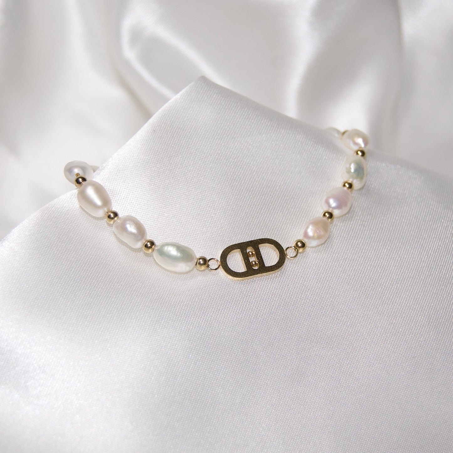 PEARL CLOUD BRACELET