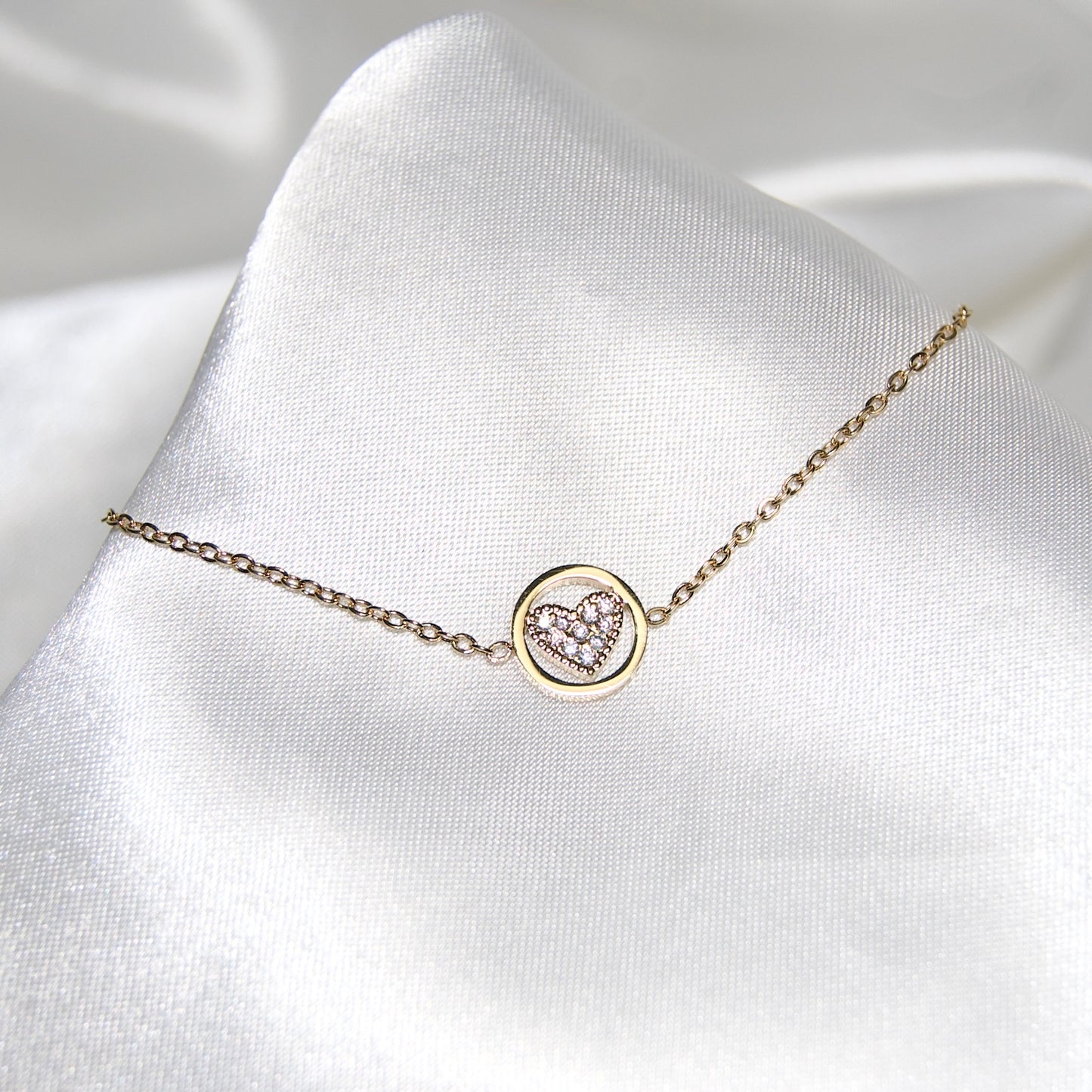 LITTLE HEART BRACELET